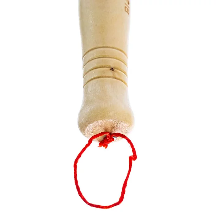 rączka miotełki z czerwoną pętelką